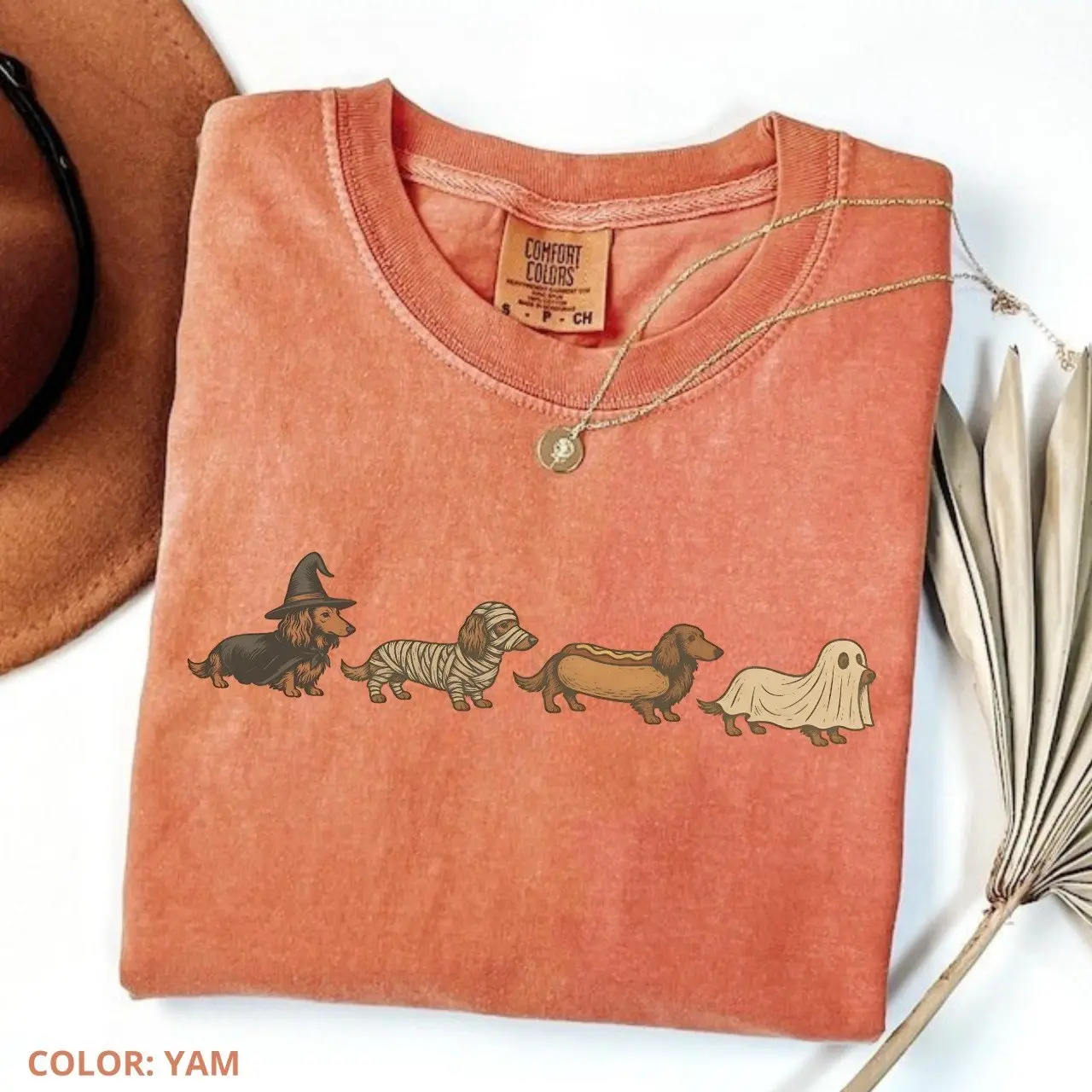 Comfort Colors Halloween Wiener Dog T-shirt Funny Dachshund Costume Tee Retro Fall Graphic, Lover Gift Unisex Halloween Gift Idea