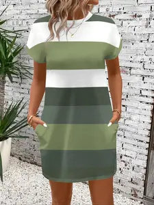 【Plus Size】 Colorblock Striped Print Round Neck Dress, Casual Short Sleeve Crew Neck Dress for Summer, Women's Plus Clothing for Daily Wear