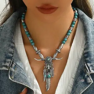 Necklace western