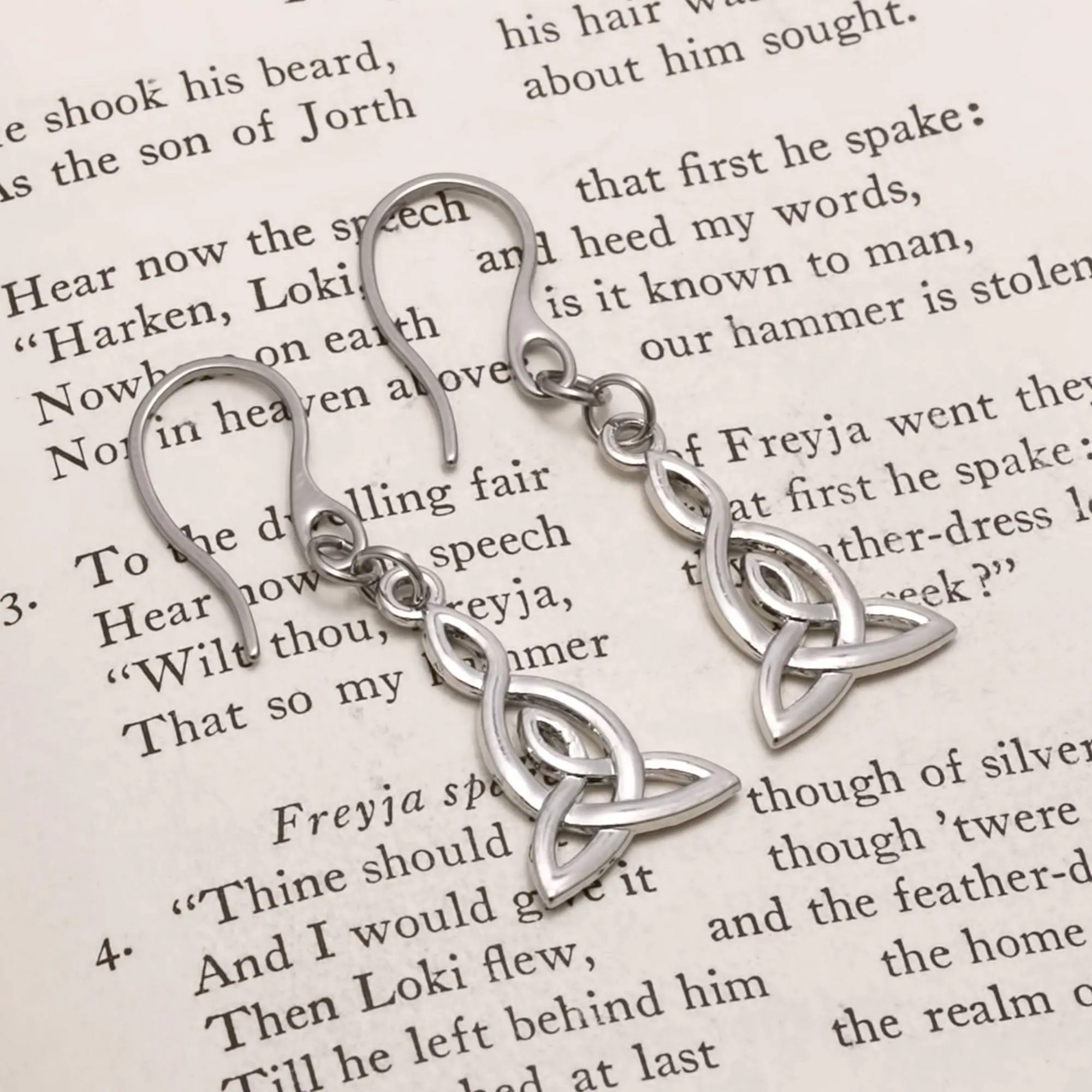 Viking Long Trinity Triquetra Knot Earrings