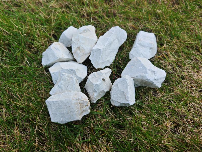 clay Edible Gray Clay Chunks 100% Natural Zero Additives Food Grade & Cosmetic Grade Slightly Adhesive 4oz 113g for Versatile Uses Craft