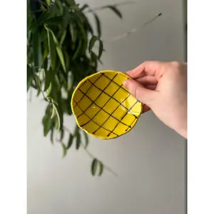 yellow grid trinket dish