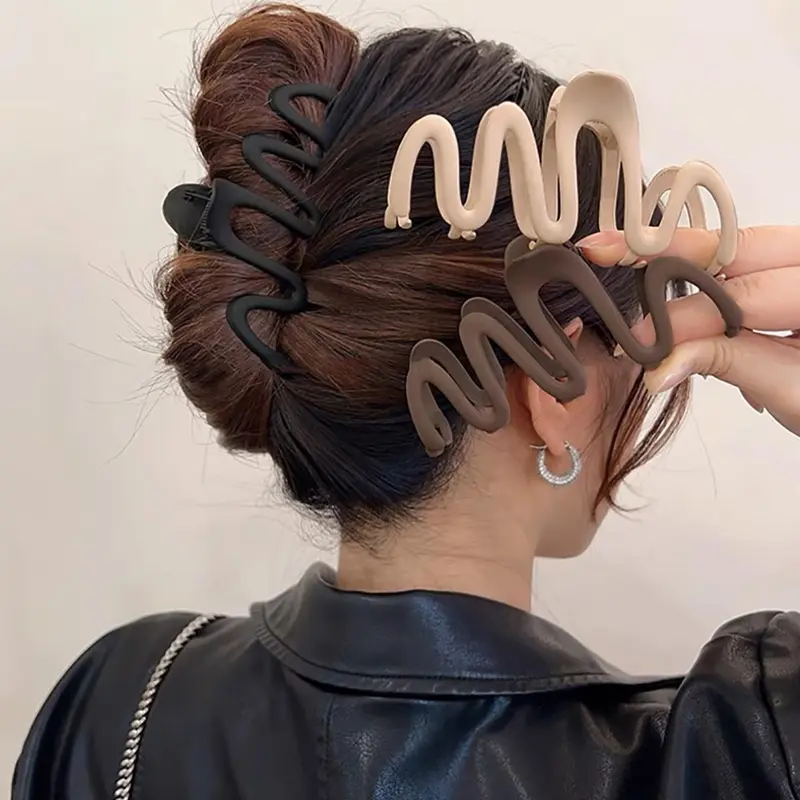 3pcs Simple Matte Solid Color Wave Design Hair Claw Clip Pack in Claw for Women & Girls, Minimalist Headwear Suitable for Thick Hair, Fashion Hair Accessories for Party, Daily Clothing Decor, Hair Claws Set, Hair Clips Claw