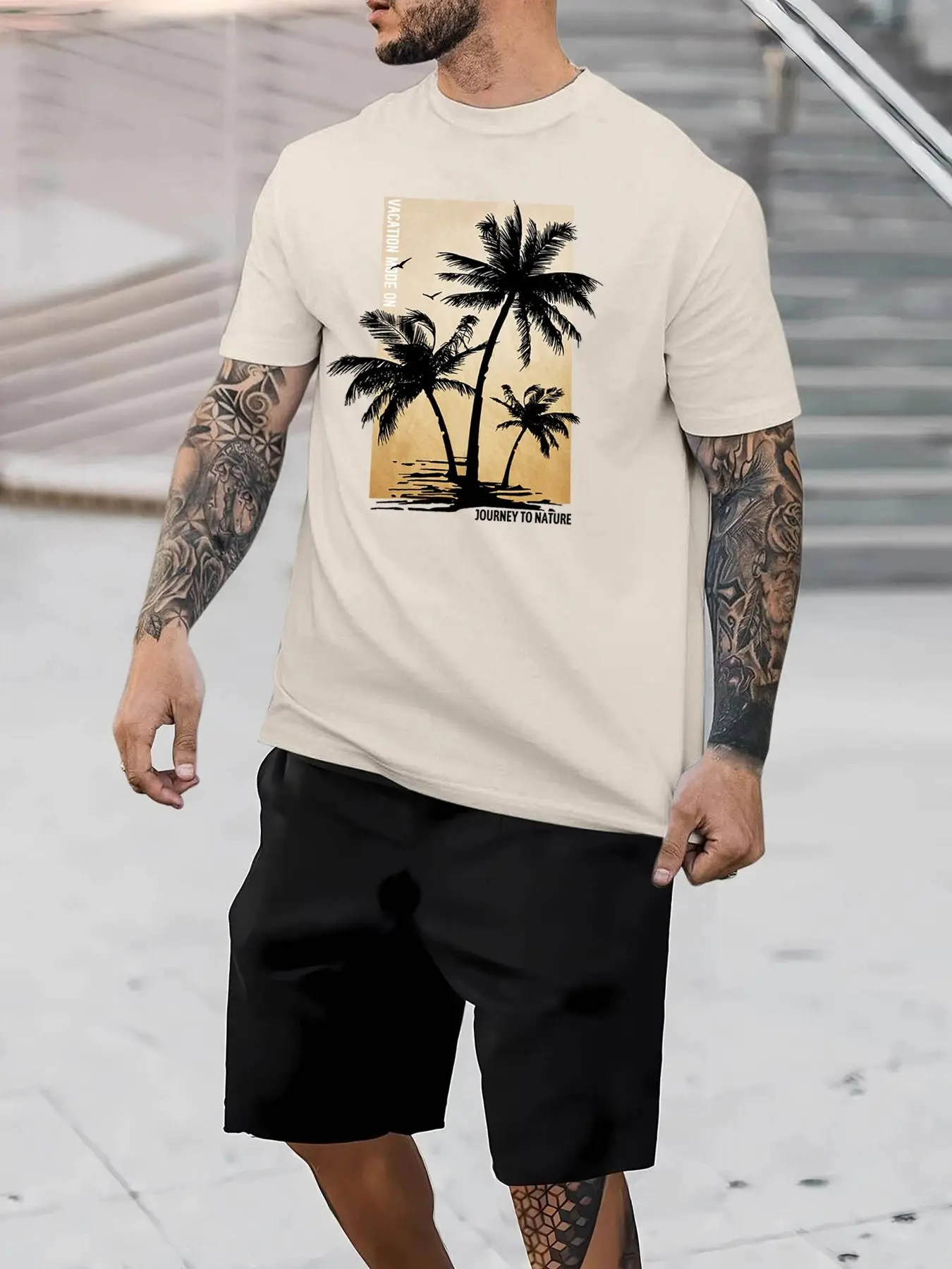Two-Piece Set Men's Coconut Tree Graphic Crew Neck Tee & Drawstring Shorts Set, Loose Casual Round Neck Short Sleeve T-shirt & Elastic Waist Pocket Sh