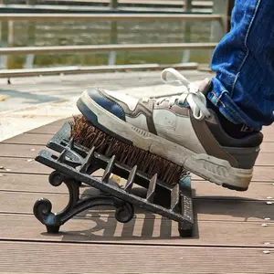 Heavy duty retro cast iron boot brush with scraper - durable, no assembly required, suitable for soil, sand and snow removal -, garden - ideal gift for farmers, builders and outdoor enthusiasts