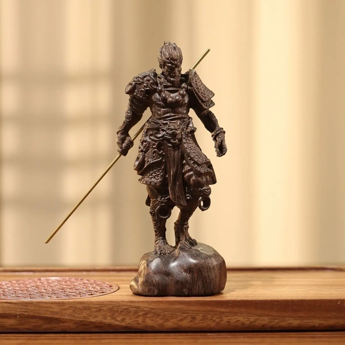 Agarwood Hand-Carved Monkey King Figurine - Art Sculpture Ornaments for Living Room, Desktop Home Decor