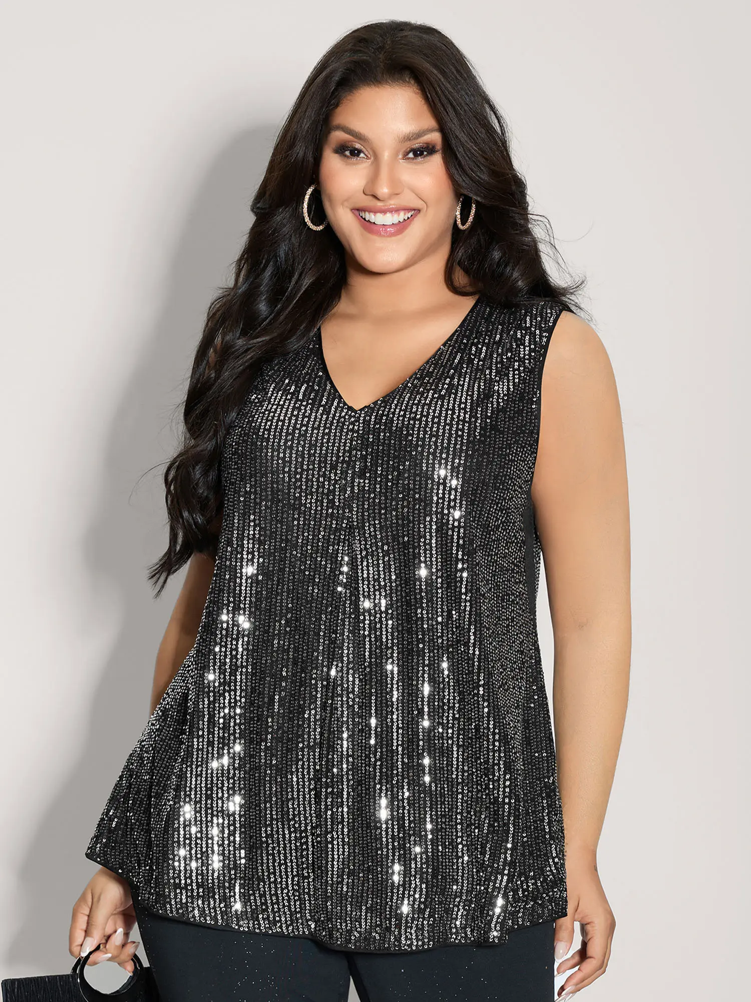 BloomChic Shimmery Sequin V-Neck A-Line Tank Top 【M-6XL】 BloomChic Shimmery Sequin V-Neck A-Line Tank Top 【M-6XL】