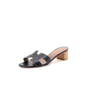 Pre-owned Hermes Women's Oasis Sandals Leather by Rebag