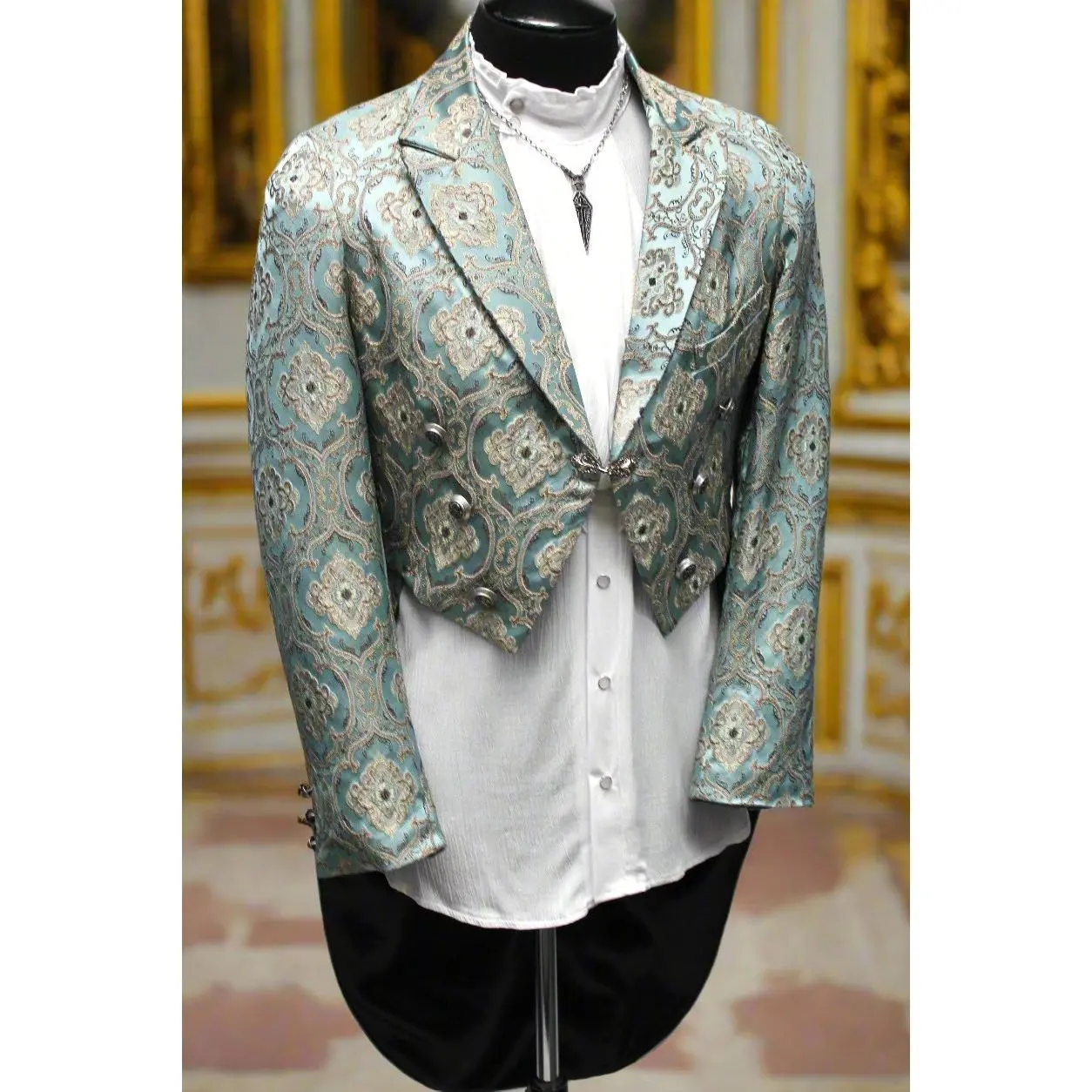 MONTE CRISTO TAILCOAT - GREEN BROCADE