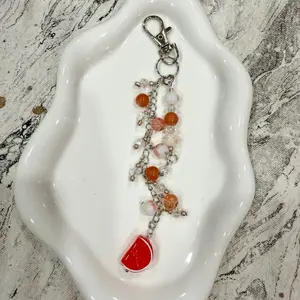 Handmade Orange Fruit Slice Keychain | Beaded Bag Charm | Retro Citrus Purse Clip | Cute Gift for Her | Summer Accessory