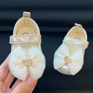 Spring/Autumn New Bow Heart Baby Casual Shoes, Fashionable Elegant Sweet Princess Shoes, Soft-Sole Newborn Children's Flat Walking Shoes