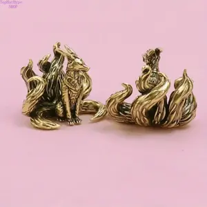 Seven-Tailed Fox Brass Craft Decorative Figurines – Exquisite Vintage Style Desktop Decoration, Durable Metal Collectible Artwork, Unique Modern Home & Office Accessory, Ideal Meaningful Gift for Animal Lovers, Friends & Family