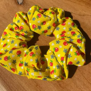 Vintage Apple Scrunchie - Hair Accessory for Women