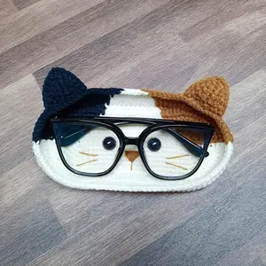 Crochet Mouse Glasses Holder - Handmade Eyeglass Stand, Cute Animal Desk Accessory, Soft Crochet Glasses Case, Gift for Glasses