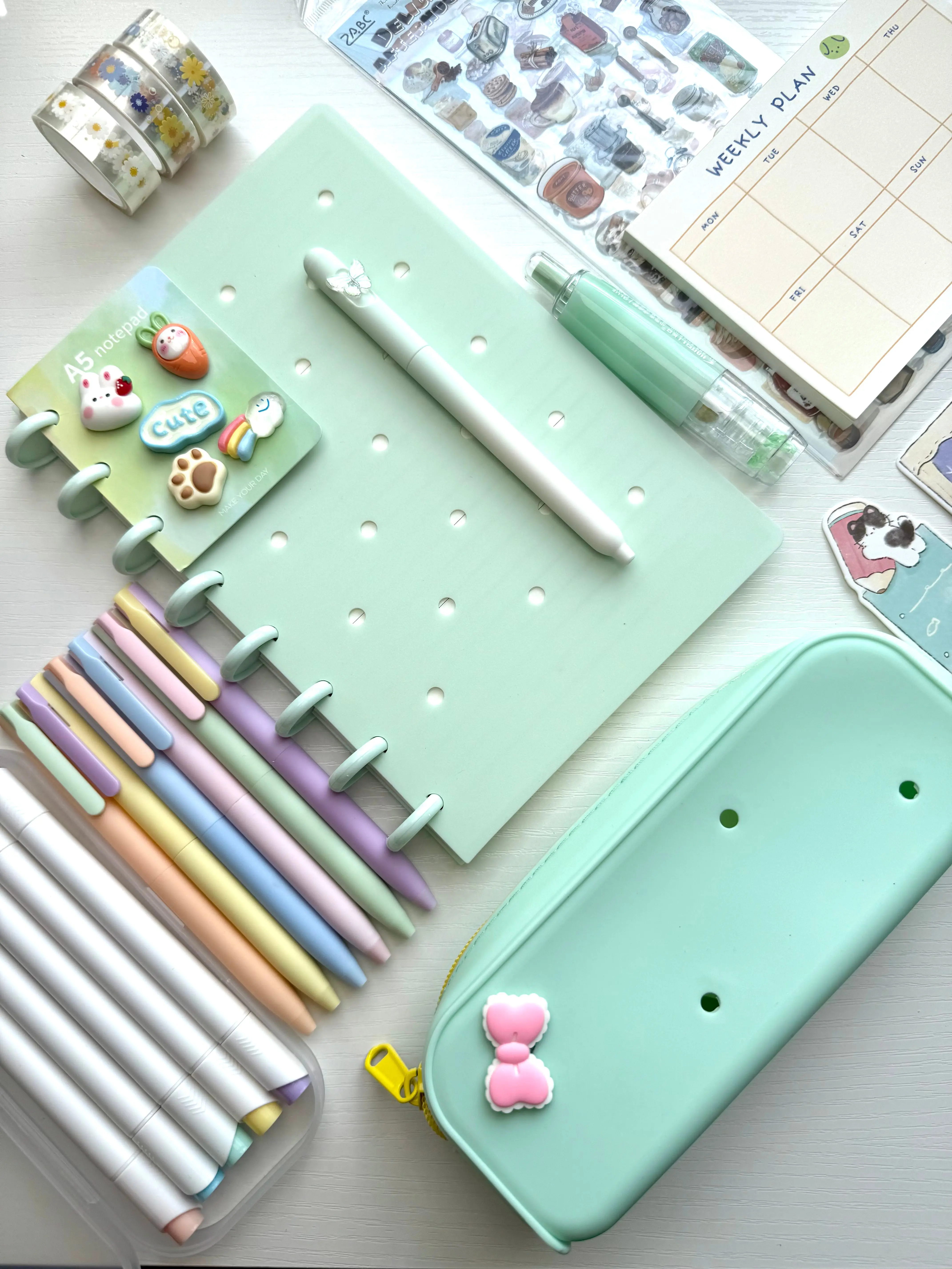 MINT Stationery Box