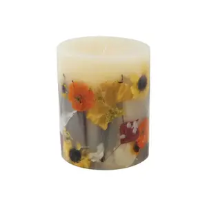 Rosy Rings Medium Round Botanical Candle - Honey