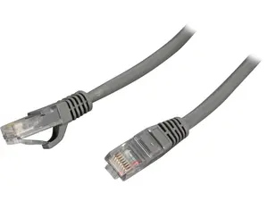 C2G 15211 Cat5e Cable - Snagless Unshielded Ethernet Network Patch Cable, Gray (25 Feet, 7.62 Meters)
