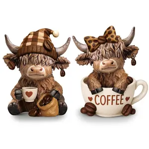 Highland Cow Figures Gift 3D Cow Statue 2pcs Cute Scottish Cattle Ornaments for Holiday Season Bee Coffee Graduation Red Wine Birthday Strawberry Lavender Theme Highland Cow Desk Decoration, Gift for Women Men CowBoy, Summer Holiday Party Gift