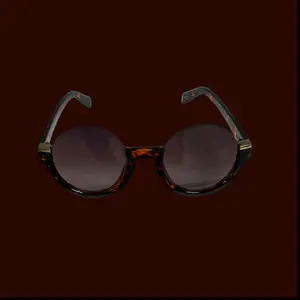 Round Frame Stylish Shades - Round Design with Stylish Frame and Lightweight Construction