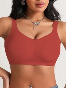 Women's Seamless Wireless Bra, Comfortable Padding, Wide Shoulder Straps, Medium Support, Casual Style, All Seasons Wear