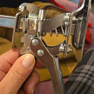 Labor-Saving Arm Jack, 1 Count Cabinet Board Lifter & Tile Height Adjuster, Hand-Lifting Tool for Door Panels & Drywall Lifting