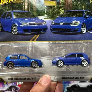 HW premium blue Volkswagen Golf 2-pack Diecast car 1:64 scale