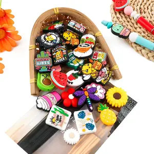 Silicone Beads Kit, 8 Counts/set Cute Cartoon Design Beads, DIY Jewelry Making Supplies for Bracelet & Necklace & Keychain