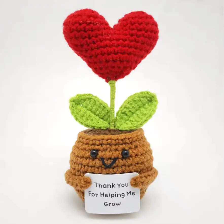 Crochet Potted Heart Plant, 1 Count Creative Knitted Potted Plant, Small Cute Thank You Positive Succulent Positive Help Potato Doll Ornament, Handmade Crochet Figure