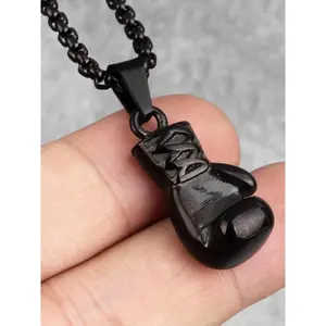 Men's Fashion Creative Fitness Boxing Glove Design Pendant Necklace, Chain Necklace, Punk Style Sports Necklace for Men for Daily Decoration, Trendy All-match & Exquisite Jewelry for Birthday Gift without Box
