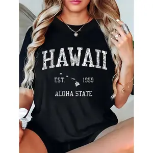 Women's Vintage Distressed Hawaii Graphic T - Shirt, Featuring Hawaii Map, EST 1959 & Aloha State Print, Ideal for Beach Vacation, Aloha Theme Party, Casual Daily Wear for Women, Beach Lovers & Hawaii Enthusiasts