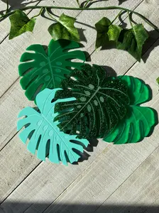Monstera Leaf Coasters - monstera leaf drink coaster | houseplant Table Accessories | Green Acrylic Coaster Tableware Transparent