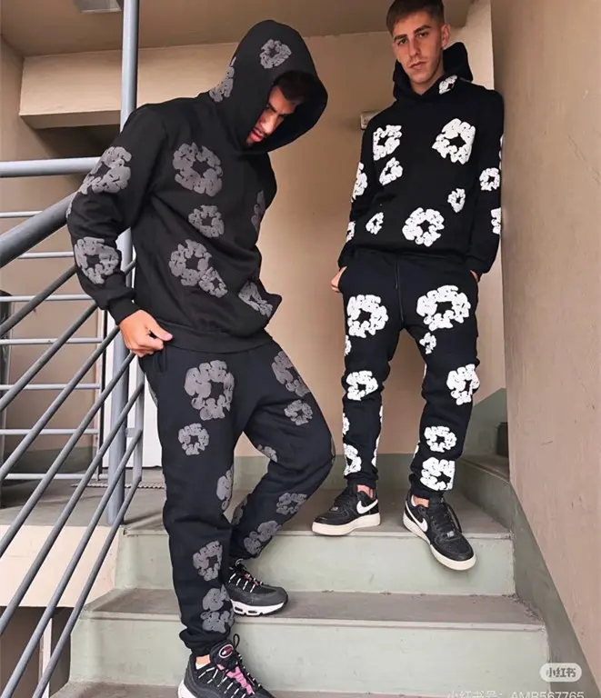 Unisex Y2K Designer Clothing Versatile Foam Print 2-Piece Set