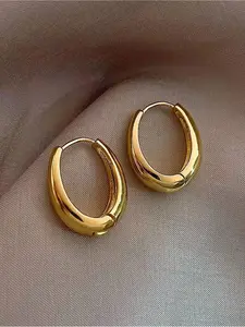 Minimalist Hoop Earrings for Women Girls Dainty Small Hoop Earrings 14K Gold Plated Silver Hoop Earrings Lightweight Simple Hoop Earrings Classic Earrings for Daily Wear Party Jewelry Gift