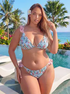 Sweet Candy Color Striped Bikini Set, Plus Size Casual Swimsuit, Fitted Two-Piece Bathing Suit, All Seasons Wear