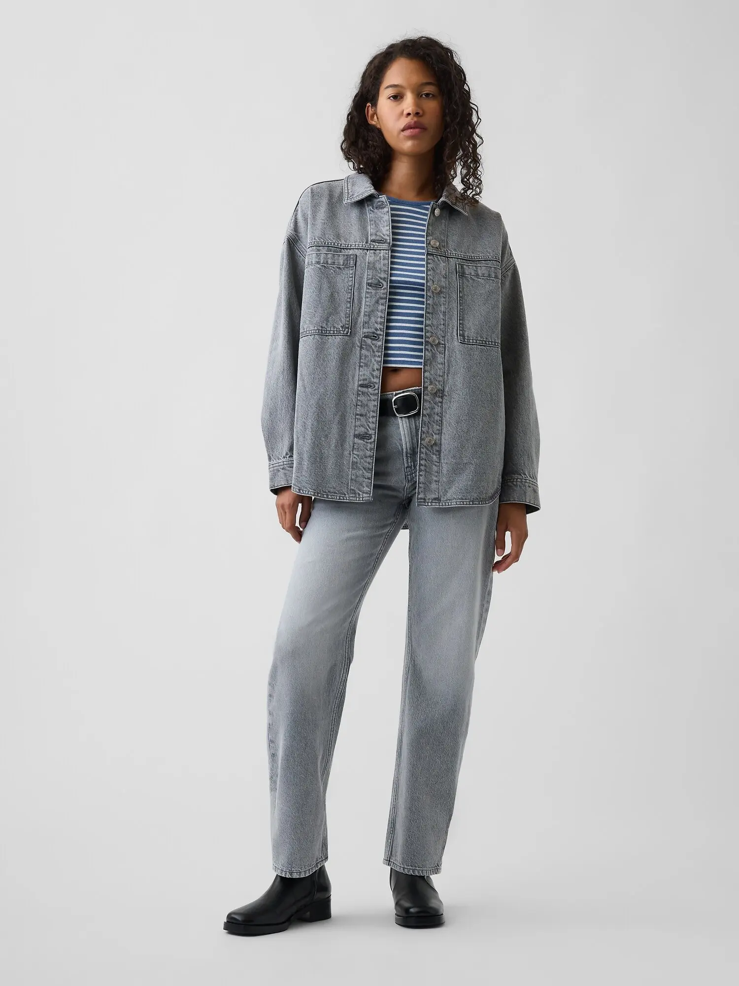 Gap Women's Mid Rise Straight Taper Jeans