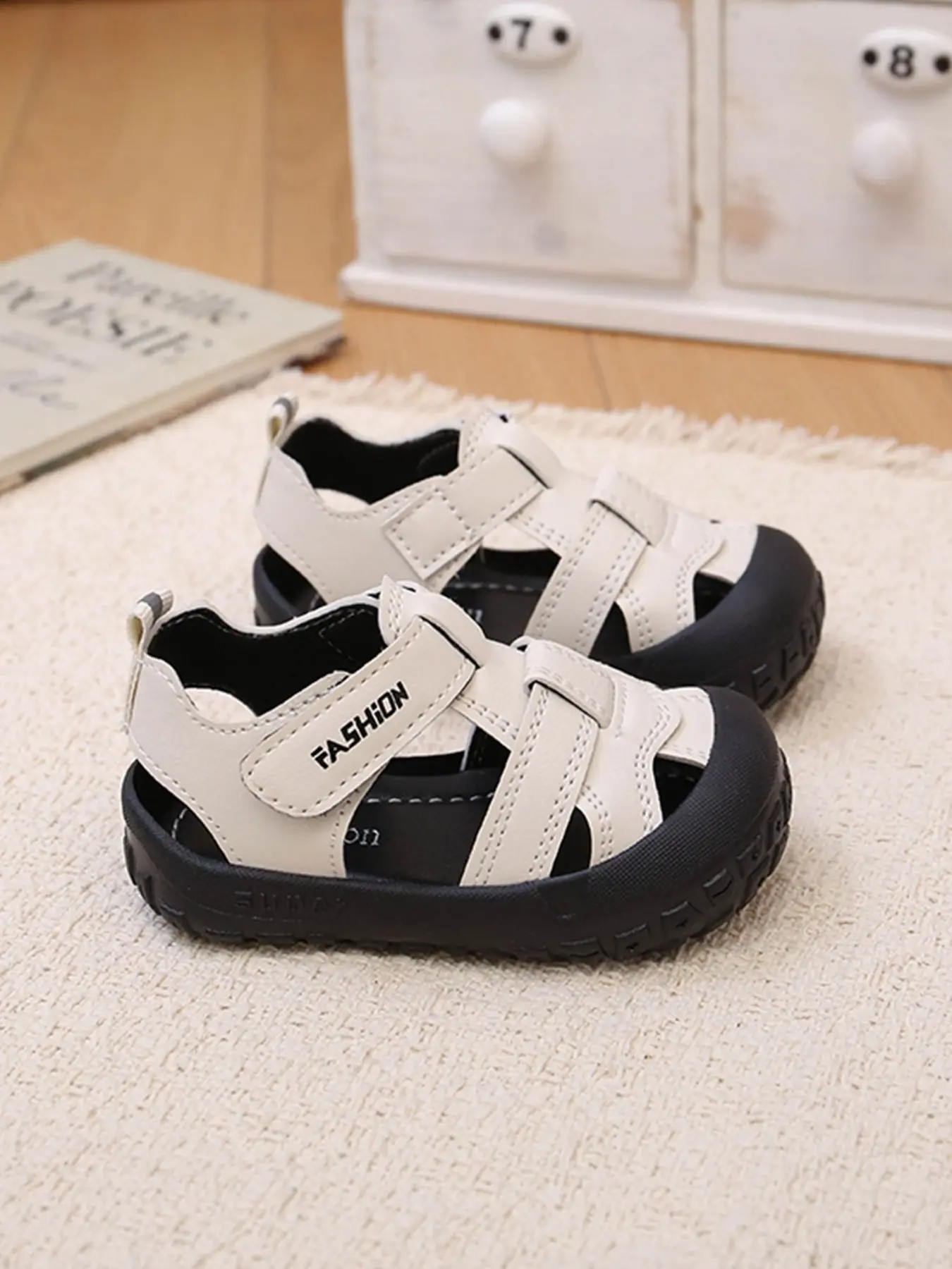 Anti-Collision Sandals, Kid Sandals, Casual Trendy Style, Summer Style Sandals, Velcro Closure, Non-Slip Rubber Sole, Breathable PU Leather, Ages 1-6
