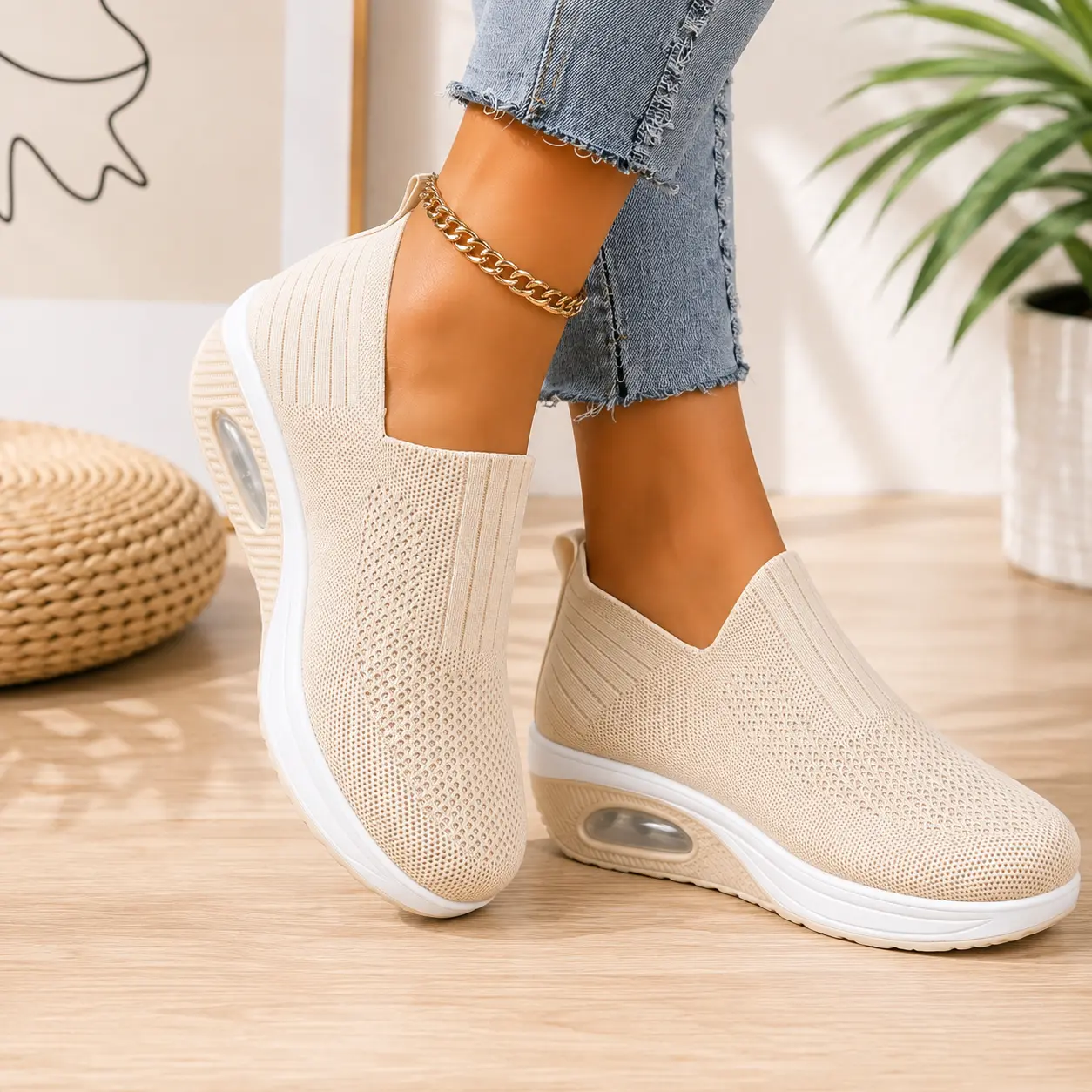 Women’s Slip On Sneakers Lightweight Breathable Shoes For Walking Running Travel Daily Wear
