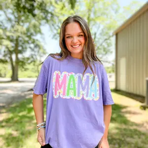 Rainbow Leopard Outlined Mama Comfort Colors T-Shirt
