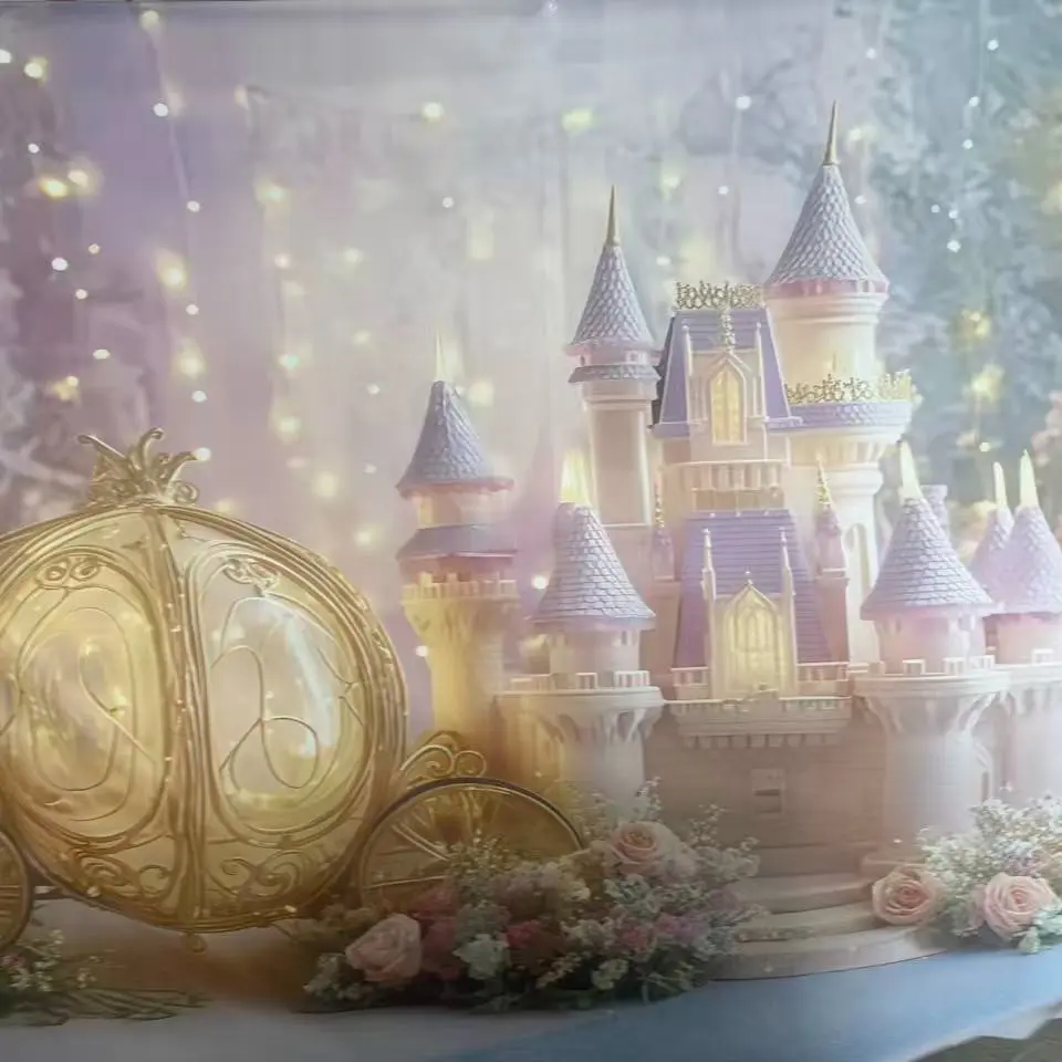 Princess Castle Background Cloth, Wedding Backdrop, Holiday Backdrop, Including Pumpkin Carriage and Flower Patterns, Suitable for Fairy Tale Weddings, Birthday Parties, and Dance Party Decoration, Photography Background Wall Art, Polyester Material