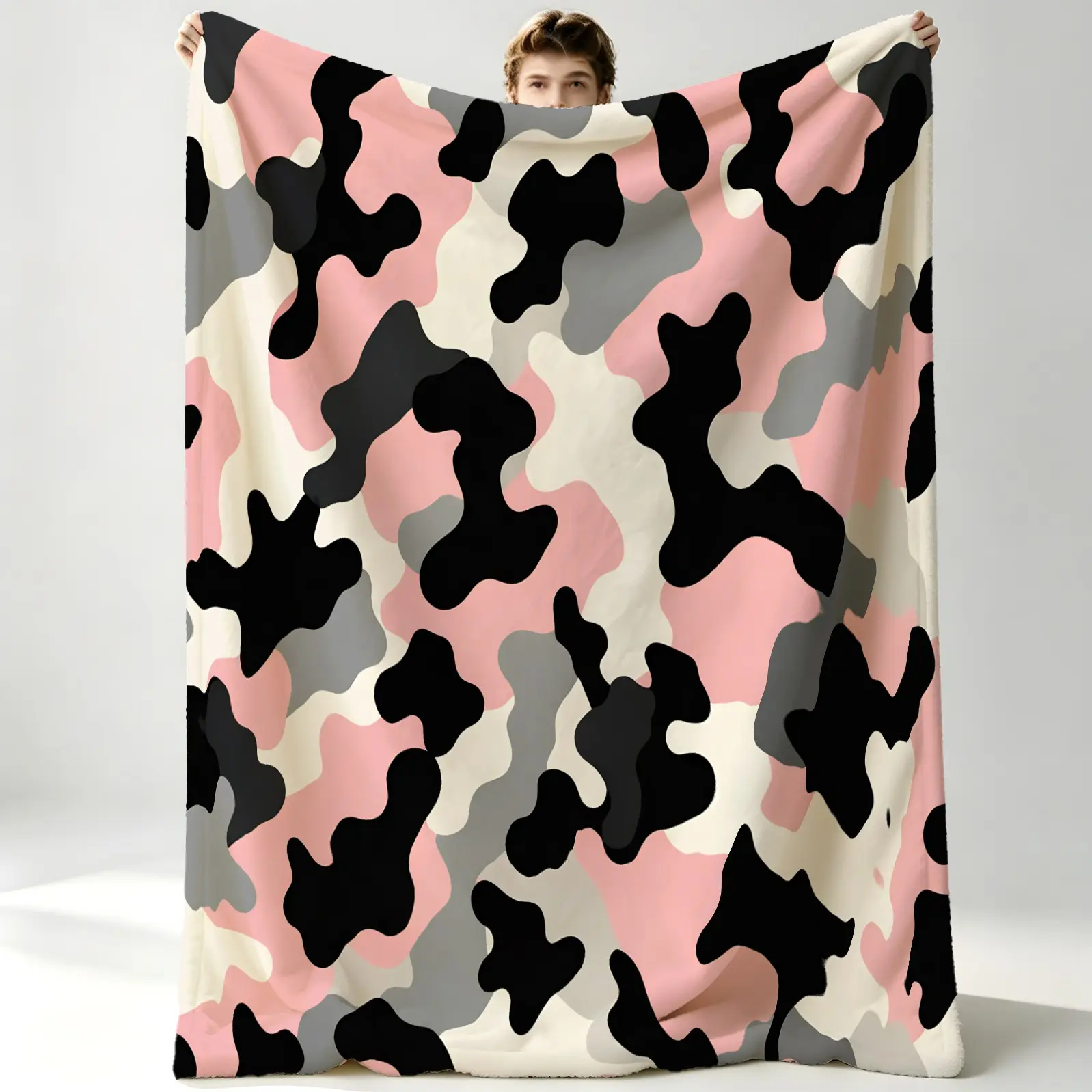 1Pcs Camouflage Print Blanket, Multiple Styles, Soft, Warm, Breathable and Skin-Friendly, Flannel Throw Blanket for Sofa and Bed, Suitable for All People, Ideal Gift Choice
