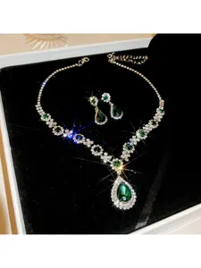 Cross-border waterdrop diamond-studded ear studs, necklace, light luxury style, fashionable pendant, collar chain, internet sensation, high-end accessory, women's item, Elegant jewelry set