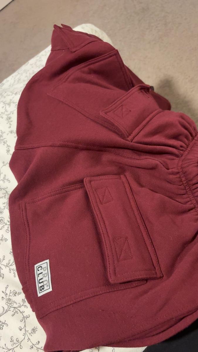 Item: Burgundy, Small