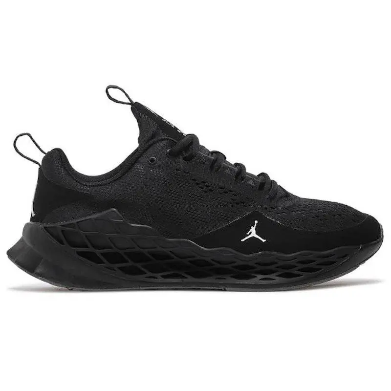 Jordan Zoom Trunner Advance Black Cat (men) by StockX