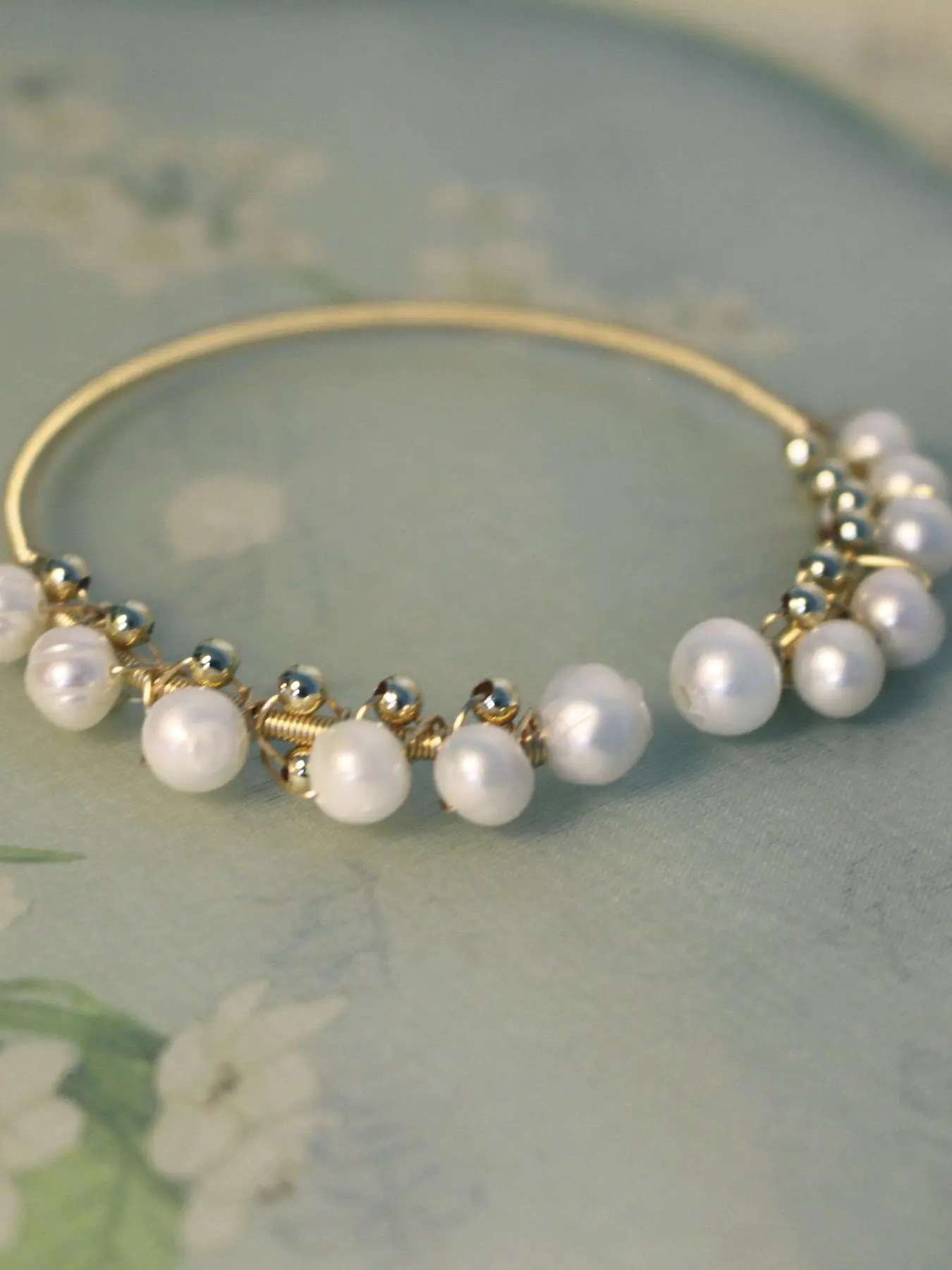 Pearl Decorated Bangle, Elegant Beaded Design Bangle for Women & Girls, Trendy All-match & Exquisite Jewelry for Birthday Gift