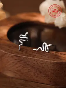 925 Sterling Silver Snake Design Stud Earrings, Fashionable Jewelry for Women, Trendy All-match & Exquisite Jewelry for Birthday Gift, Elegant Minimalist Earrings
