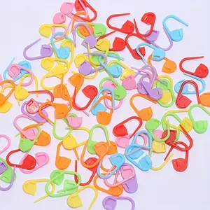 100/200/500 Mini Knitted Crochet Hook Marking Plastic Safety Lock Sewing Marking DIY Hand Woven Clip for Knitting and Sewing Sewing Tools (Multiple Colors)