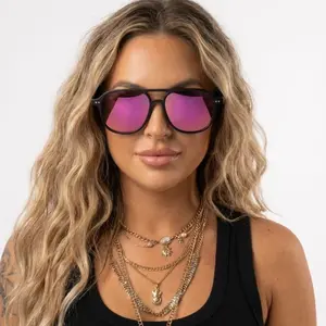 DAX EYEWEAR Briggs Sunglasses - Classic Shades Polarized Sunglasses Frames for Trendy Casual Wear - Hair-Friendly & Tangle-Free Design for Women - UV400 Protection