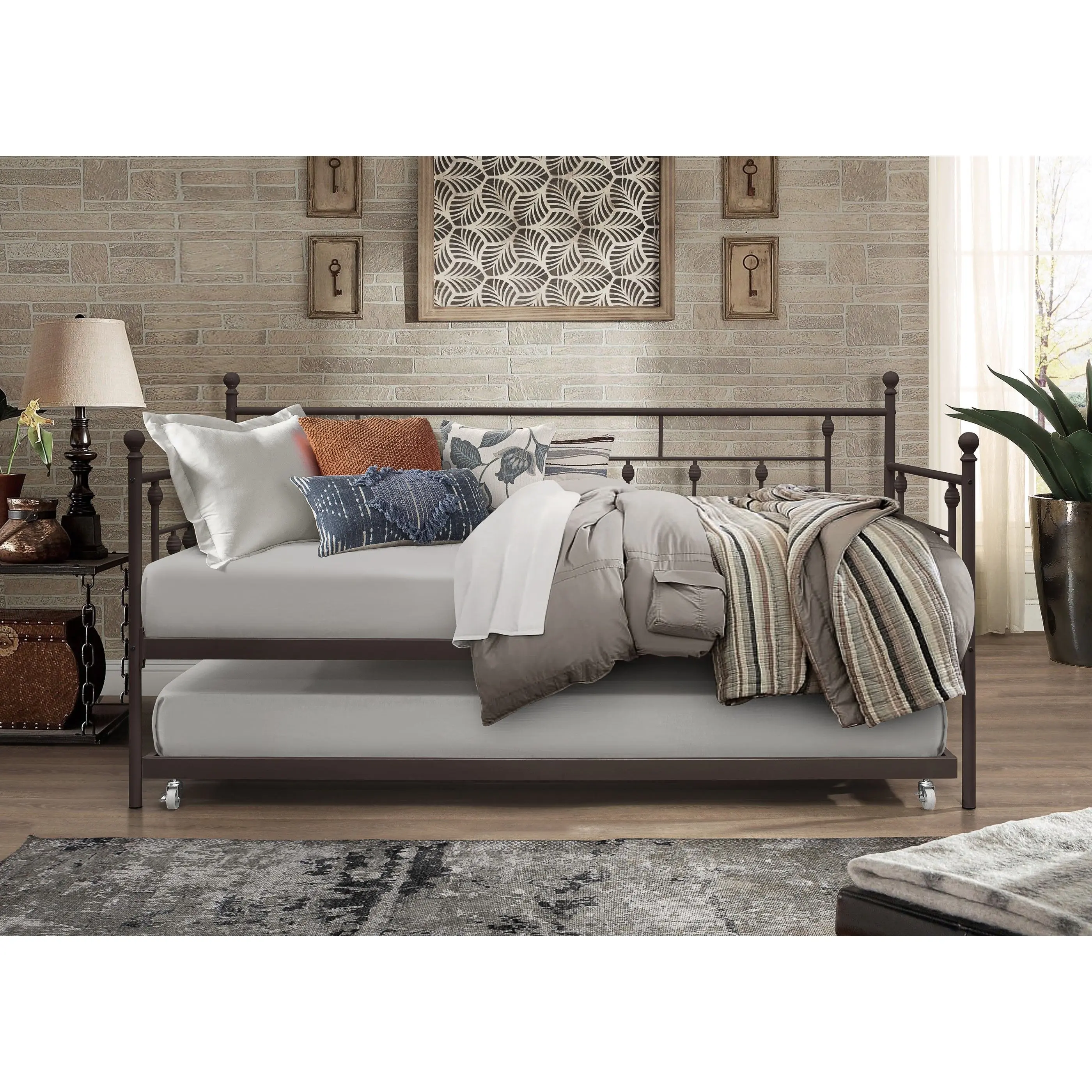 Favorer Aine Twin Metal Daybed with Expandable Pull-Out Trundle Bed, Sturdy Metal Frame, Neutral Transitional Look, Indoor Furniture for Living Room, Bedroom, Assembly Required