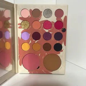Kara beauty starry eyes makeup palette