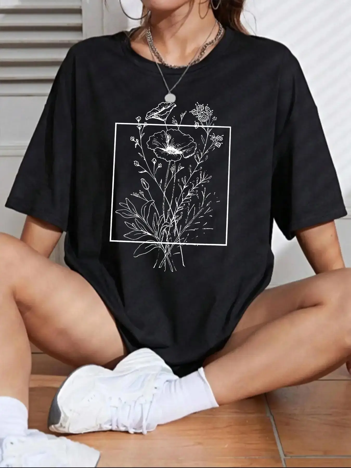 Women's Back To School Floral Print Drop Shoulder Tee, Summer Clothes Women, Casual Half Sleeve Round Neck T-shirt for Summer, Summer Graphic Tees, Wo